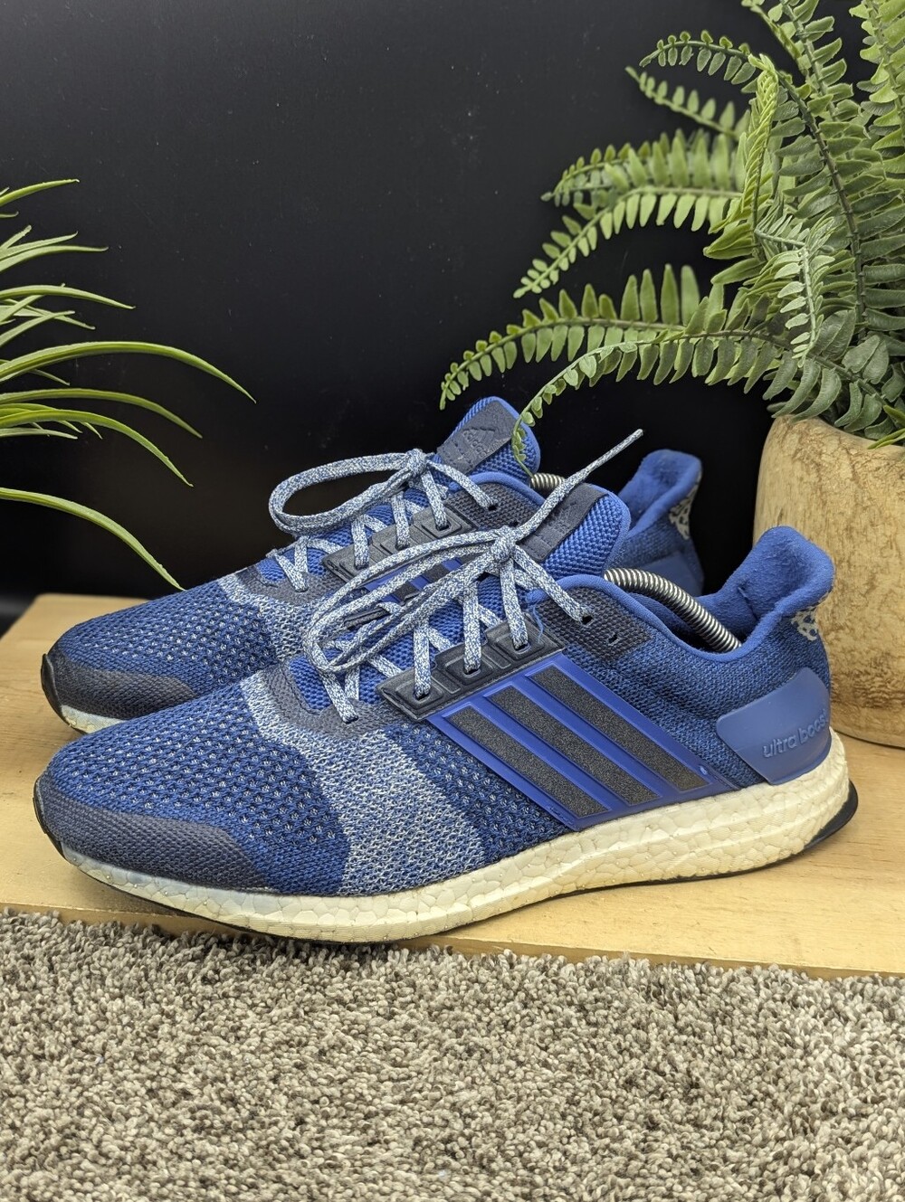 Adidas Ultraboost ST Mens Size 10.5 Running Walking Shoes Casual Comfort
